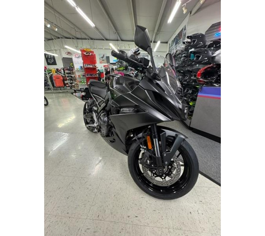 2025 Suzuki GSX-8R