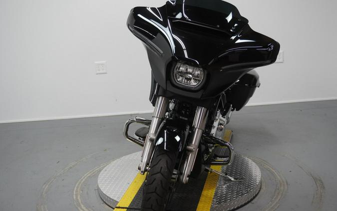 2024 Harley-Davidson® Street Glide® Vivid Black