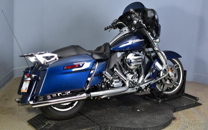 2014 Harley-Davidson Street Glide Big Blue Pearl