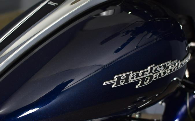 2014 Harley-Davidson Street Glide Big Blue Pearl