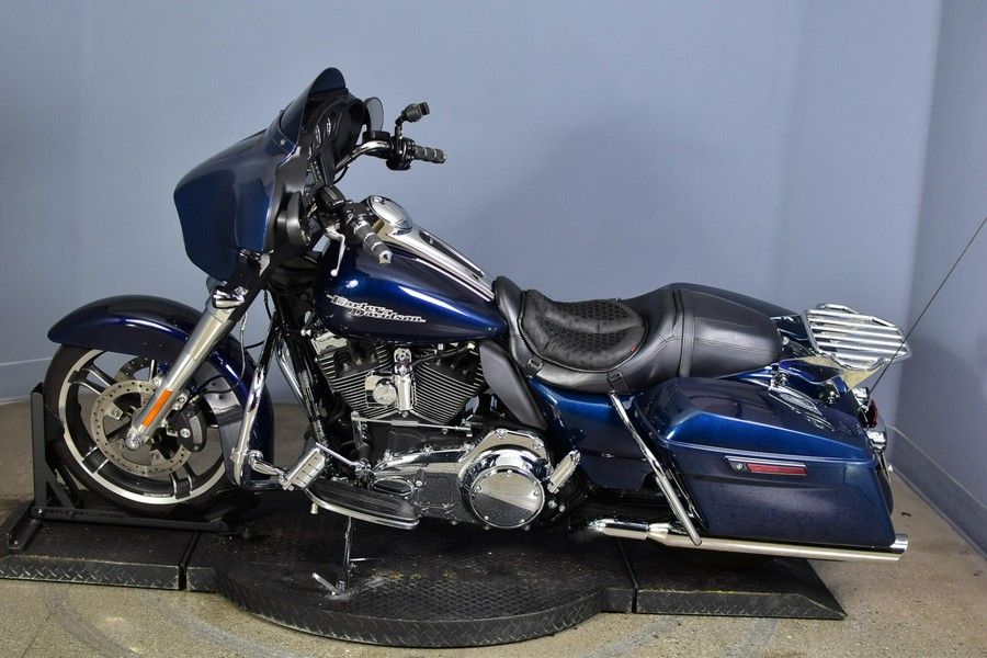 2014 Harley-Davidson Street Glide Big Blue Pearl