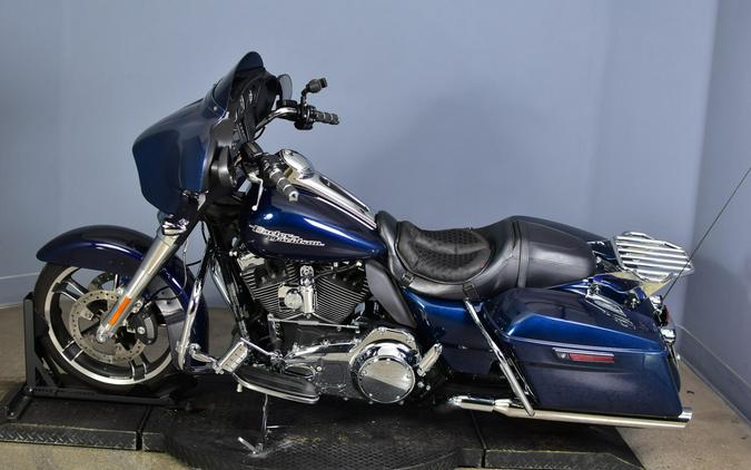 2014 Harley-Davidson Street Glide Big Blue Pearl