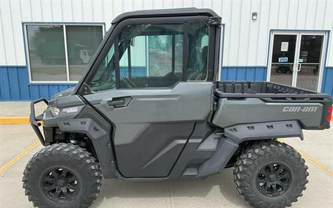 2024 Can-Am Defender Limited