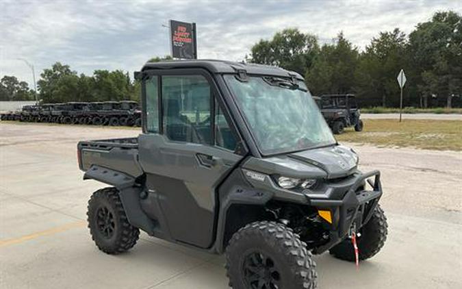 2024 Can-Am Defender Limited