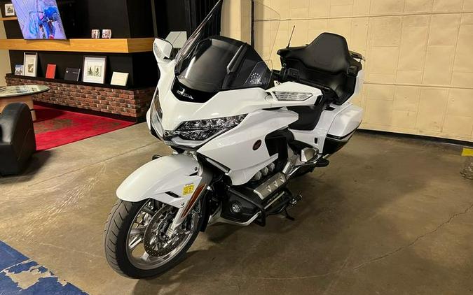 2018 Honda® Gold Wing Tour Automatic DCT Pearl White