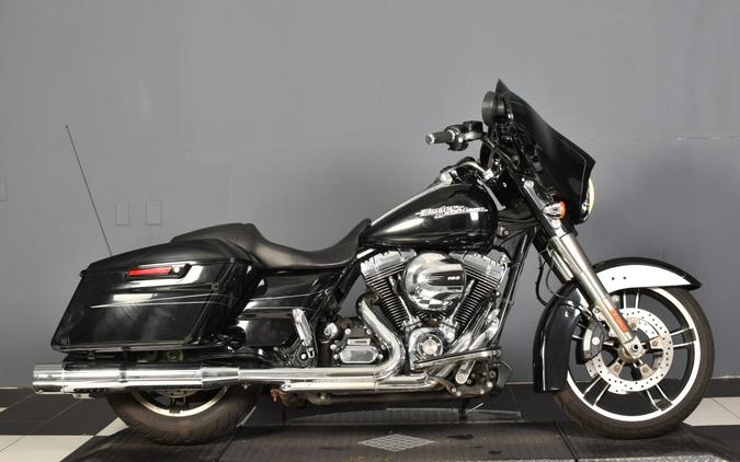 2016 Harley-Davidson Street Glide Special