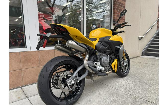 2026 Streetfighter V2 S - Ducati