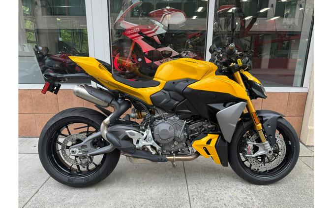 2026 Streetfighter V2 S - Ducati