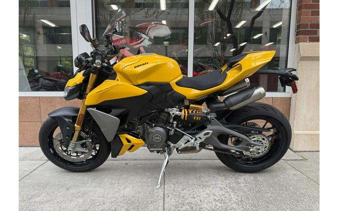 2026 Streetfighter V2 S - Ducati