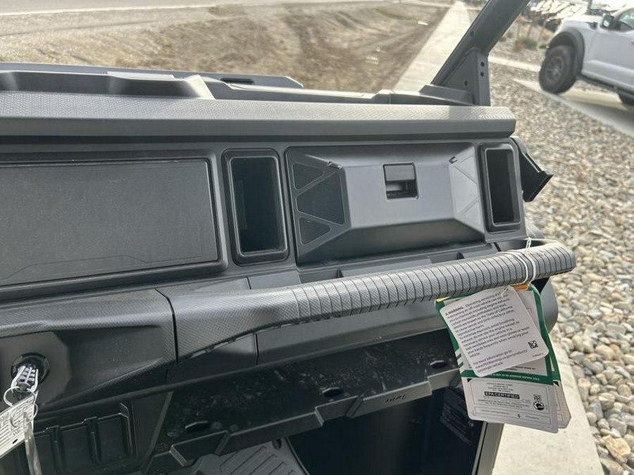 2026 Can-Am® Defender MAX XT HD11