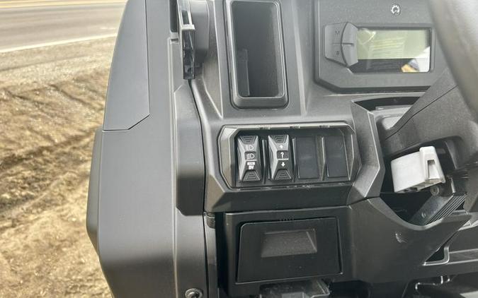 2026 Can-Am® Defender MAX XT HD11