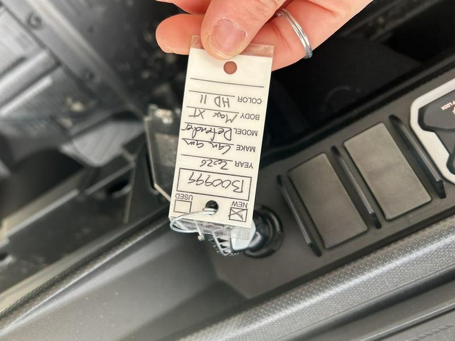 2026 Can-Am® Defender MAX XT HD11