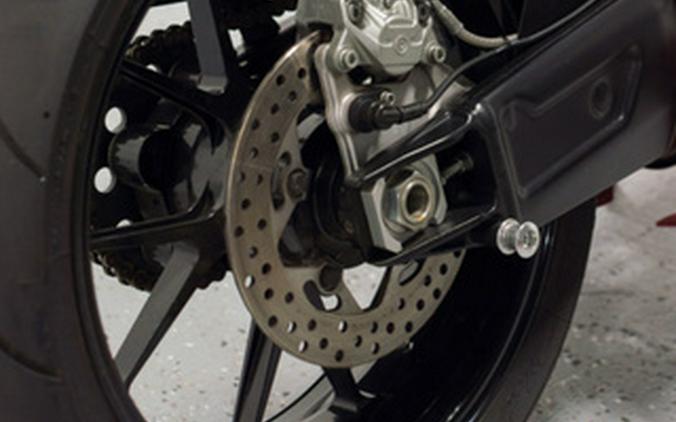 2005 Ducati 749 R