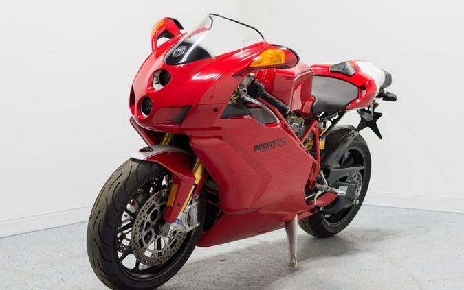 2005 Ducati 749 R