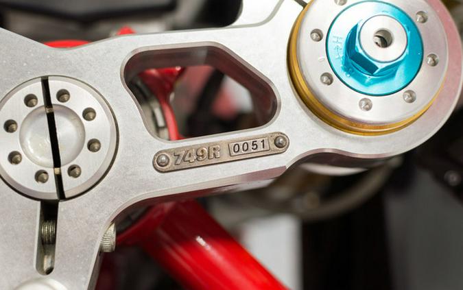 2005 Ducati 749 R