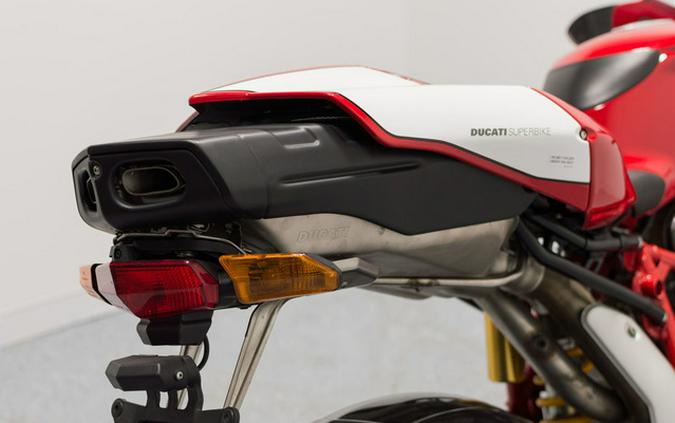 2005 Ducati 749 R