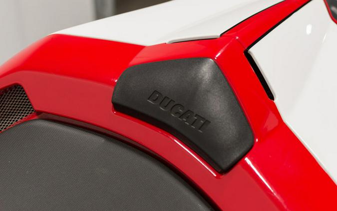 2005 Ducati 749 R