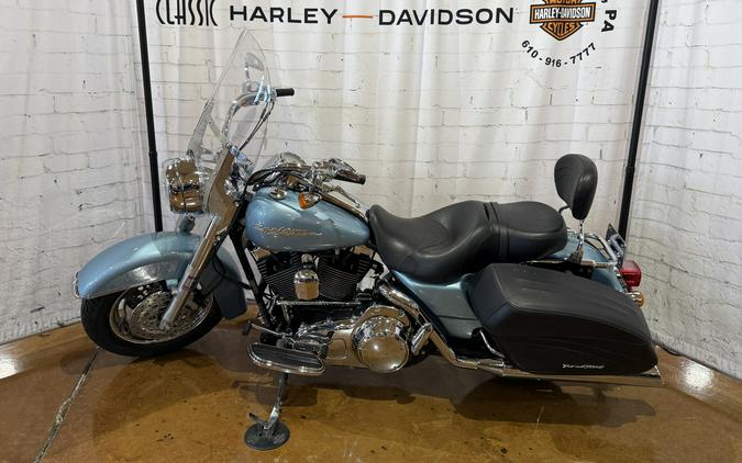 2007 Harley-Davidson® Road King® Custom SUEDE BLUE PRL