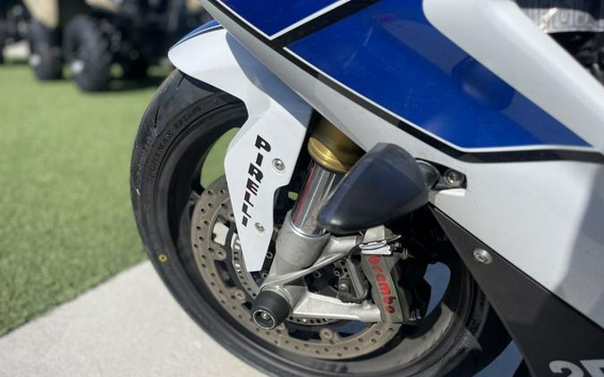 2013 BMW HP4