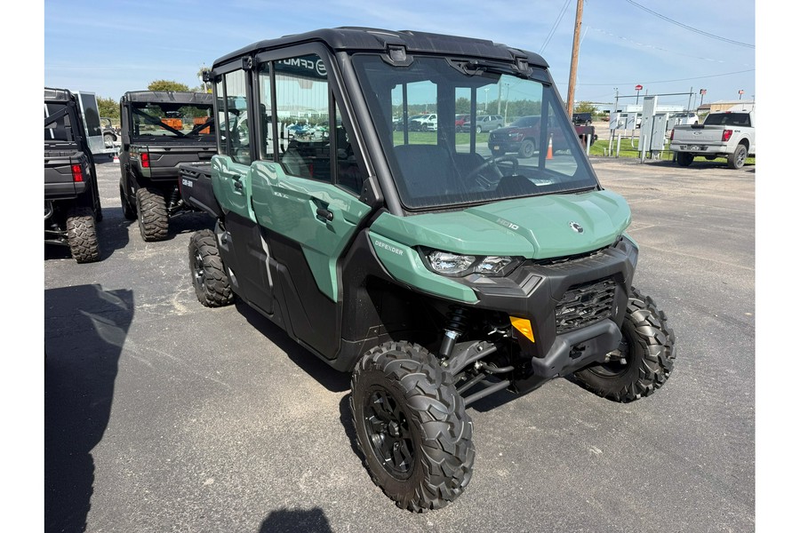 2026 Can-Am SSV DEF MAX DPSCAB 65 HD10 GN 26 DPS_CAB
