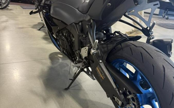 2026 Kawasaki Ninja® ZX™-6R Base
