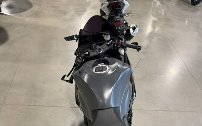 2026 Kawasaki Ninja® ZX™-6R Base