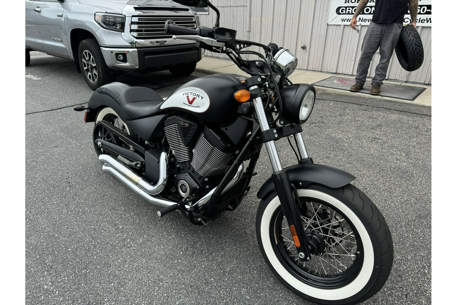 2016 Victory Motorcycles HIGH-BALL