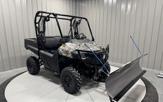 2026 Honda Pioneer 700 Forest WITH SNOW PLOW