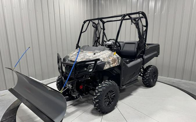 2026 Honda Pioneer 700 Forest WITH SNOW PLOW