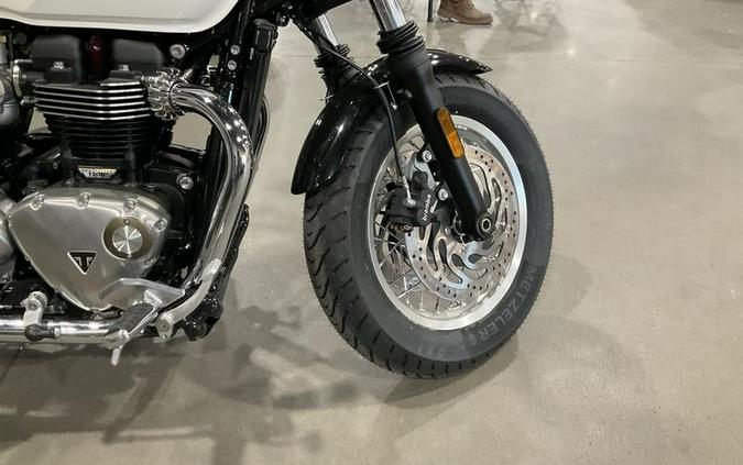 2026 Triumph Bonneville Speedmaster Carnival red