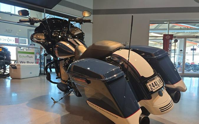 FLTRXS 2020 Road Glide® Special