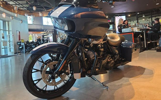 FLTRXS 2020 Road Glide® Special