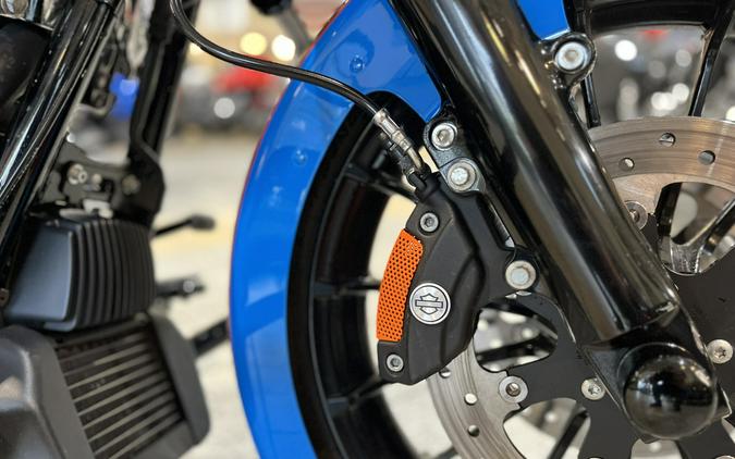 FLTRXS 2018 Road Glide Special