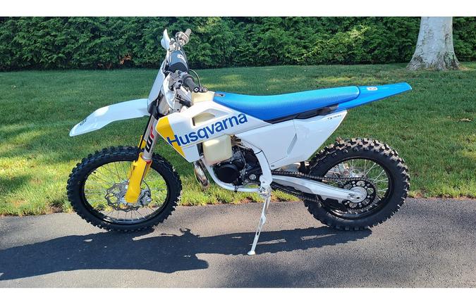 2027 Husqvarna Motorcycles TX 300