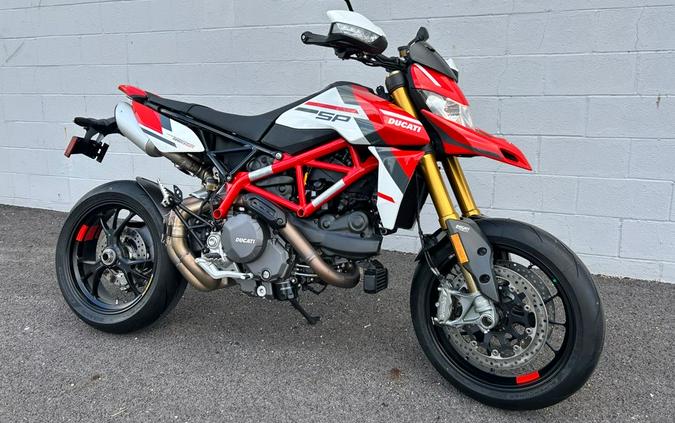 2023 Ducati Hypermotard 950 SP w/ Style Kit