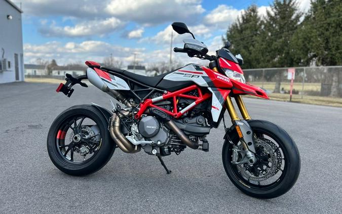 2023 Ducati Hypermotard 950 SP w/ Style Kit