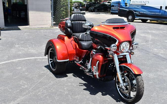 2021 Harley-Davidson® FLHTCUTGSE - CVO™ Tri Glide®