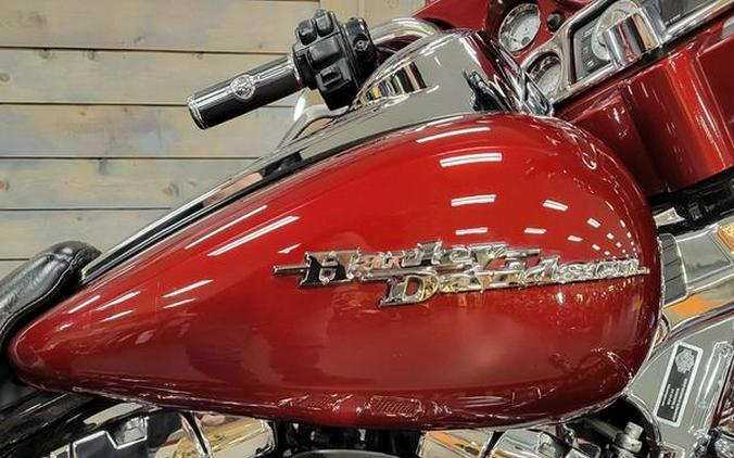 2010 Harley-Davidson® FLHX - Street Glide®