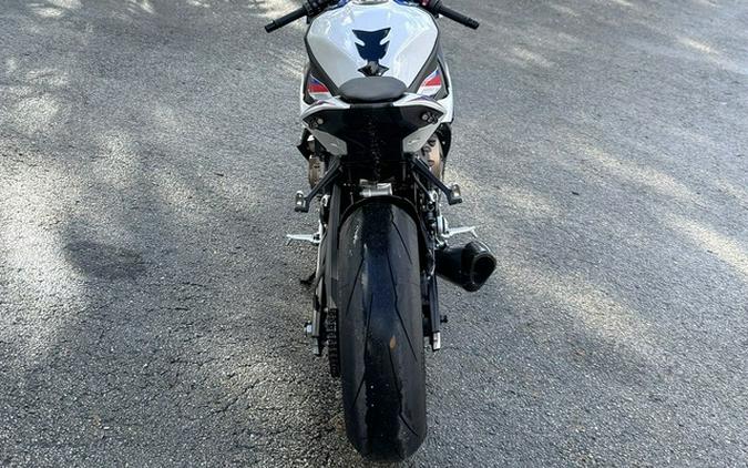 2022 BMW S 1000 RR Light White / Racing Blue / Racing Red