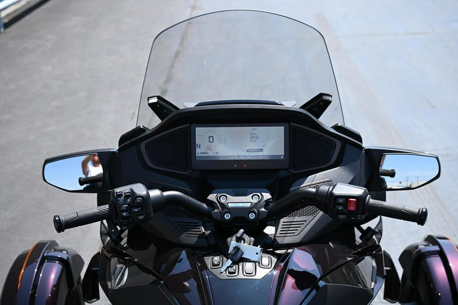 2025 Can-Am® Spyder RT Sea-To-Sky