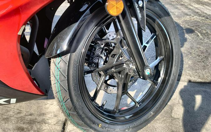 2025 Suzuki GSX250R ABS