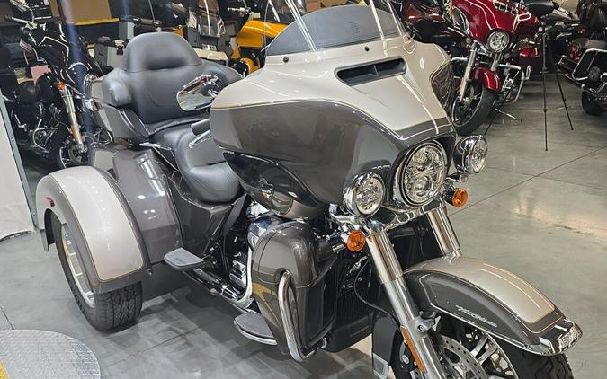 FLHTCUTG 2023 Tri Glide® Ultra