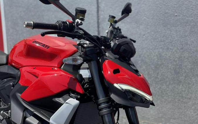 2023 Ducati Streetfighter V2 Ducati Red