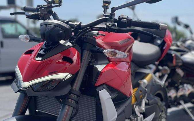 2023 Ducati Streetfighter V2 Ducati Red