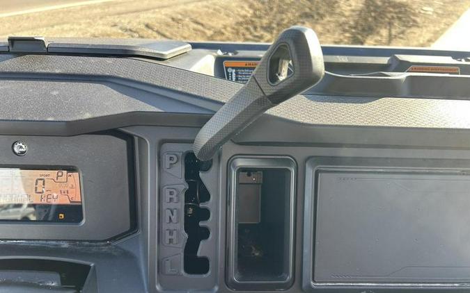 2026 Can-Am® Defender XT HD11