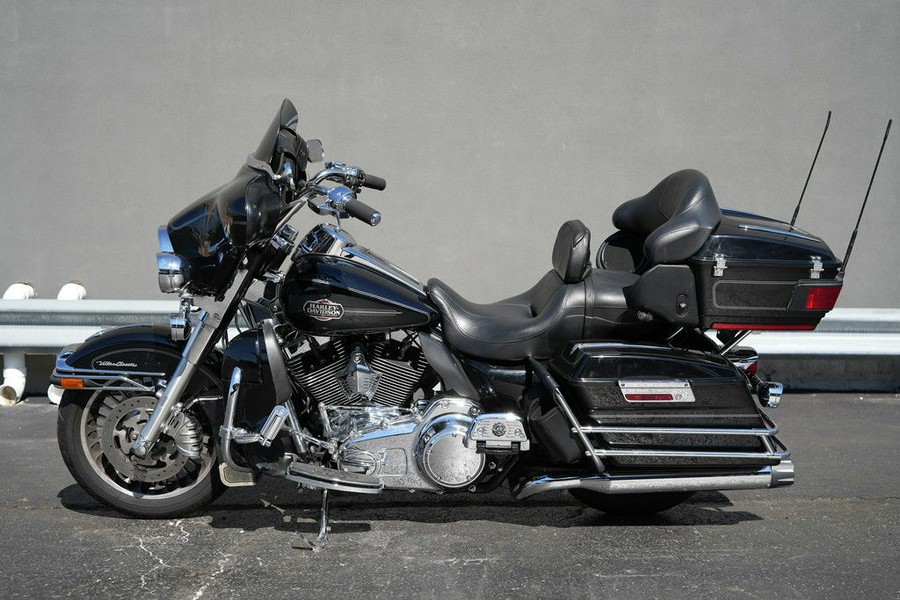 2011 Harley-Davidson FLHTCU - Ultra Classic Electra Glide