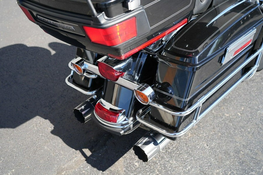 2011 Harley-Davidson FLHTCU - Ultra Classic Electra Glide