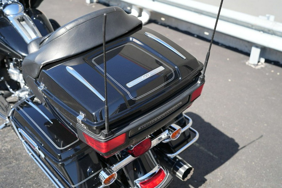 2011 Harley-Davidson FLHTCU - Ultra Classic Electra Glide
