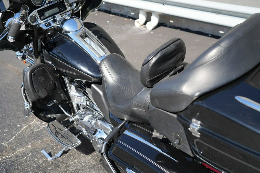 2011 Harley-Davidson FLHTCU - Ultra Classic Electra Glide