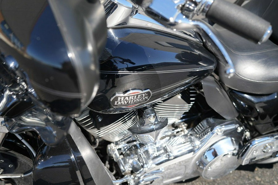 2011 Harley-Davidson FLHTCU - Ultra Classic Electra Glide